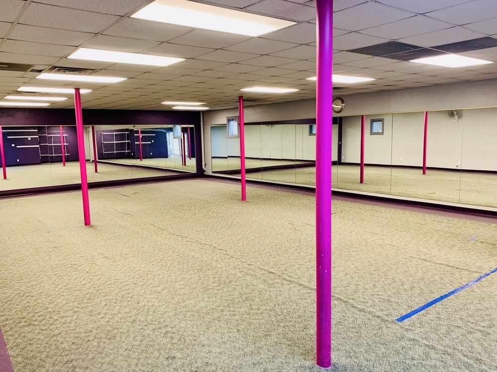 800 W Broadway St, Bradley, IL 60915